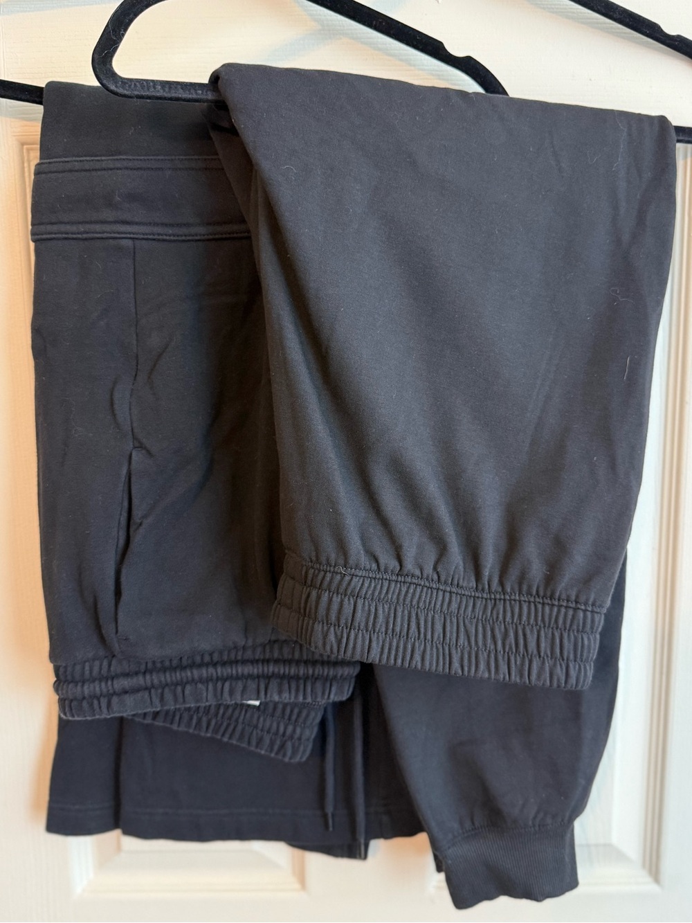 Women’s Black Sweatpants Set of 2